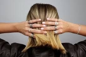 Anillos de plata y oro con gemas