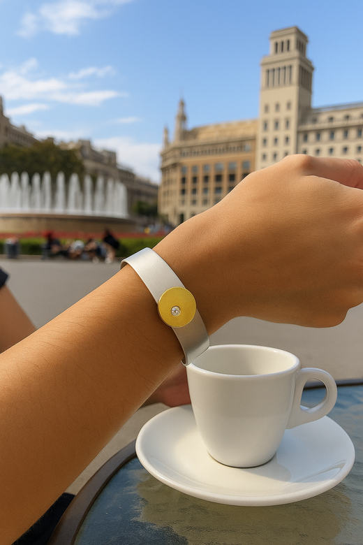 Pulseras plata y oro con gemas