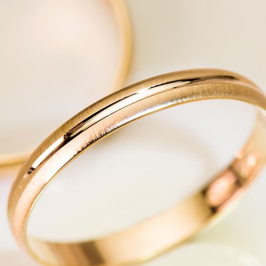18K Alianza Oro Amarillo Mate Y Brillo. Ancho: 3 Mm