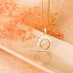 18K Colgante Oro Amarillo Corazones Y Circulo Con Mama 20 Mm