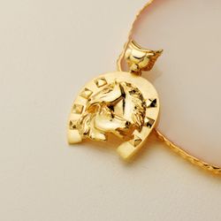 18K Colgante Oro Amarillo Herradura Con Caballos 35X32 Mm