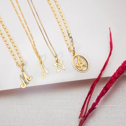 18K Colgante Oro Amarillo Letra " F " 11X8 Mm