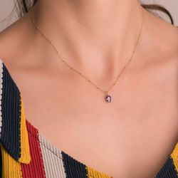 18K Colgante Oro Amarillo Oval Piedra Color Amatista 7 X 5 Mm.
