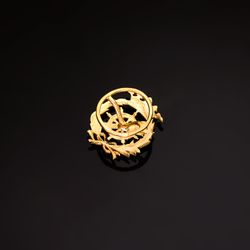18K Insignia Oro Amarillo Ciencias Politicas 17 X 14 Mm