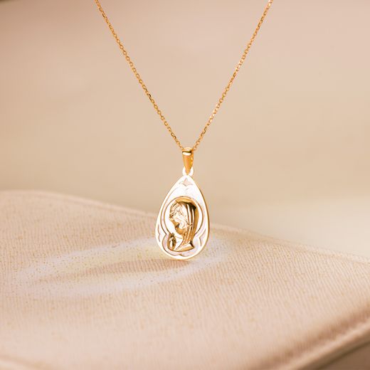 18K Medalla Oro Amarillo Gota Con Nacar Blanco Y Virgen Niña 19X12 Mm