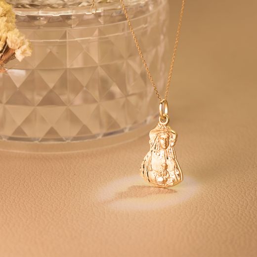 18K Medalla Oro Amarillo Virgen Del Rocio Pastora Tallada 28X18 Mm