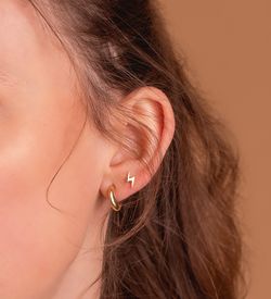 18K Pendientes Medio Aro Oro Amarillo Octogonal 15 Mm Ancho 2 Mm Cierre Presion