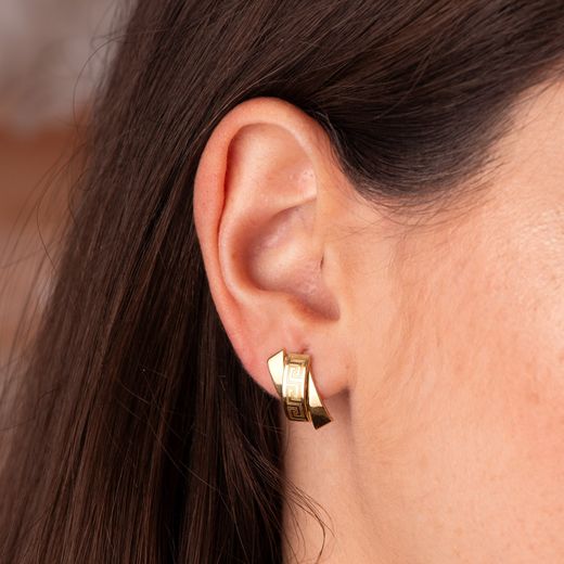 18K Pendientes Oro Amarillo Bandas Con Greca. 16 X 8.5 Mm. Cierre Presion