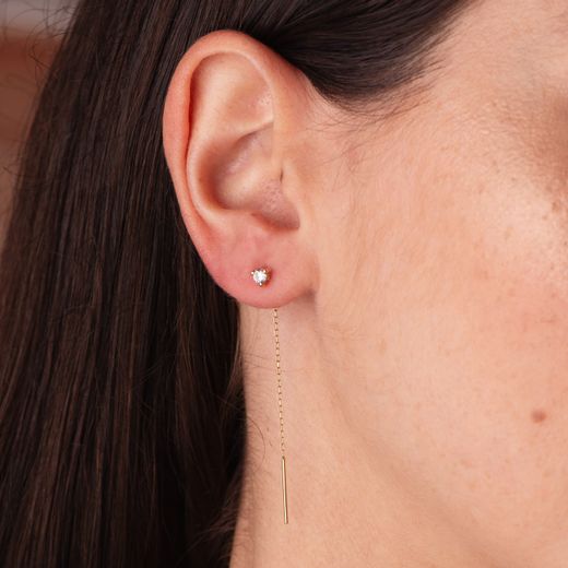 18K Pendientes Oro Amarillo Con Circonita Garras 4Mm Y Cadena. Largo: 56Mm Cierre Presion