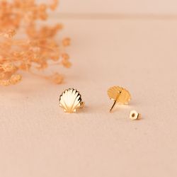 18K Pendientes Oro Amarillo Concha Brillo 8 X 8 Mm. Cierre Presion
