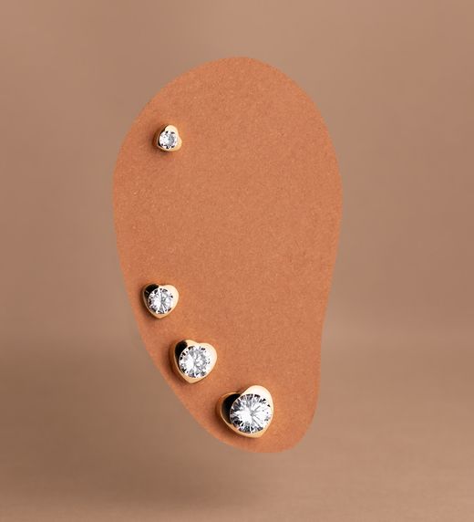 18K Pendientes Oro Amarillo Corazon Con Circonita. Medida: 5 X 5 Mm Cierre Tuerca