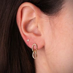18K Pendientes Oro Amarillo Dos Eslabones En Brillo. Medida: 19 X 7 Mm. Cierre Presion