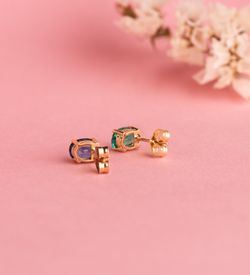 18K Pendientes Oro Amarillo Esmeralda Recristalizada 7X5 Mm 1.58 Qt. Presion