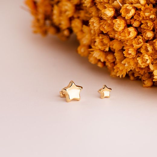 18K Pendientes Oro Amarillo Estrella Concavo En Brillo 5X5 Mm. Cierre Tuerca