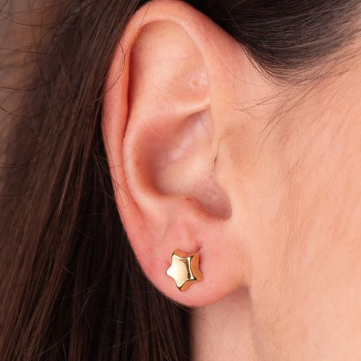 18K Pendientes Oro Amarillo Estrella Concavo En Brillo 8X8 Mm. Cierre Presion