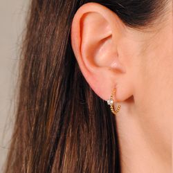 18K Pendientes Oro Amarillo Medio Aro Bolitas Con Aguamarina 13X3Mm Cierre Presion