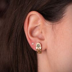 18K Pendientes Oro Amarillo Panter Con Esmeralda Y Circonitas. 16 X 8 Mm. Cierre Catalan