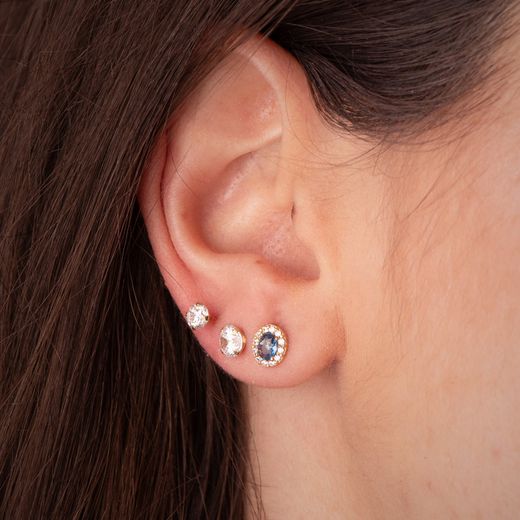 18K Pendientes Oro Amarillo Piedra Oval Azul Y Circonitas. 6,5 X 5,5 Mm. Cierre Presion