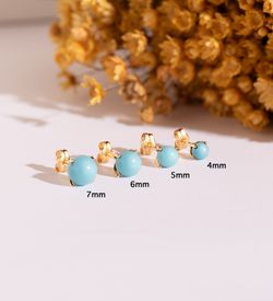 18K Pendientes Oro Amarillo Turquesa Con 4 Garras. Medida: 7 Mm. Cierre Presion