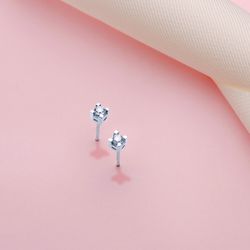 18K Pendientes Oro Blanco Diamantes Talla Brillante 2,75 Mm 0,20 Qts. Si-H Cierre Presion 3,5X3,5 Mm