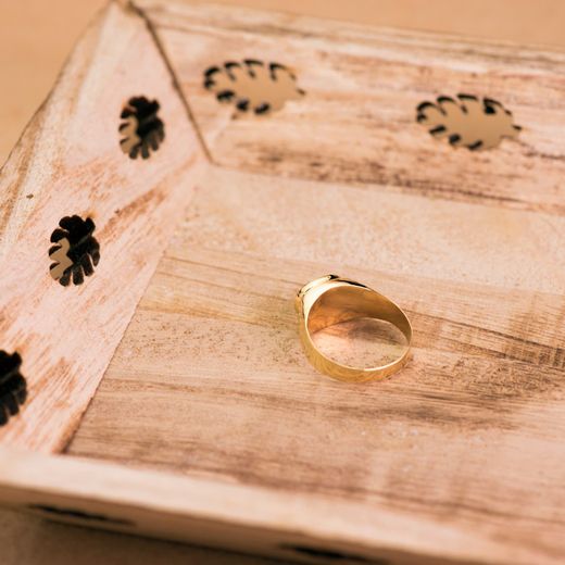 18K Sello Oro Amarillo Con Piedra Rubi Spinel 10X8 Mm Lateral Tallado
