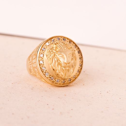 18K Sello Oro Amarillo Leon Con Circonita Lateral Greca Ancho 19 Mm