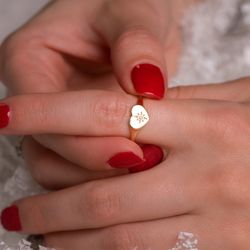 18K Sello Oro Amarillo Mujer Cabeza Corazon Con Circonita 9X7 Mm