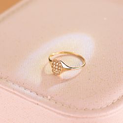 18K Sello Oro Amarillo Mujer Cabeza Tonel Con Circonita 9X7 Mm
