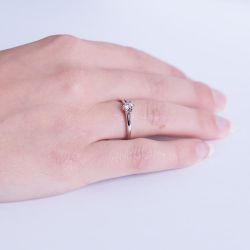 18K Solitario Diamante Oro Blanco 0.150 Qts. Si-H