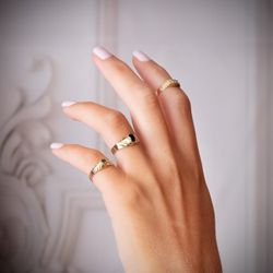 18K Solitario Oro Amarillo Pequeño Bebe O Meñique Circonita Aguamarina Redonda 2,5Mm