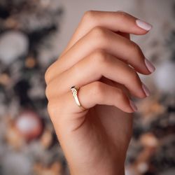 18K Solitario Oro Amarillo Pequeño Bebe O Meñique Circonita Azul Cuadrada 3X3Mm