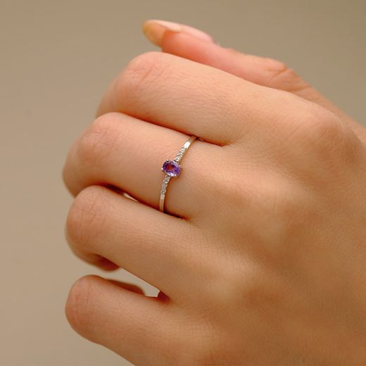 18K Sortija Diamante Oro Blanco 0.030 Qt Oval Amatista Natural 4 X 3 Mm Cuerpo 1.30 Mm