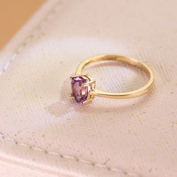 18K Sortija Oro Amarillo Garras Piedra Amatista 7 X 5Mm Ancho Cuerpo 2Mm