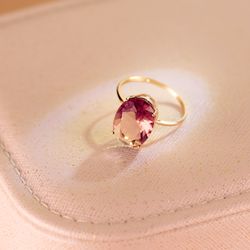 18K Sortija Oro Amarillo Piedra Oval 14X10 Mm Color Alejandrita
