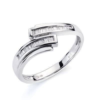 18K Sortija Oro Blanco 30 Diamantes Talla Baguette 0.116 Qts. Ancho: 7Mm