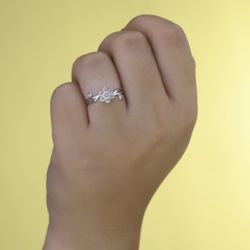 18K Sortija Oro Blanco Cuajo Concirconitas. Ancho 10 Mm