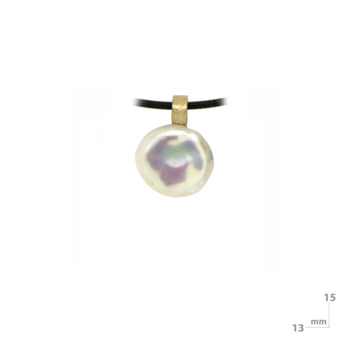 Colgante de 15mm de alto por 13mm de ancho fabricado en plata negra
